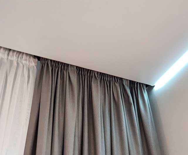 Натяжные потолки в коридоре в Волковыске